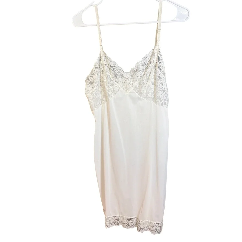 Hollywood Vassarette Vintage Lace Trim Chemise Slip Dress Size S 36